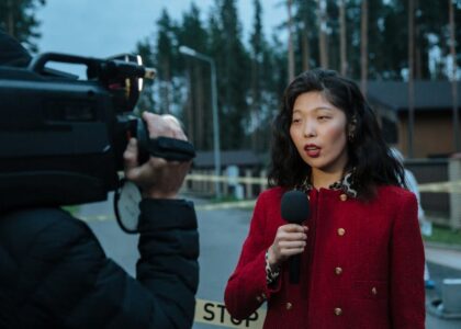 journalist ethics microphone